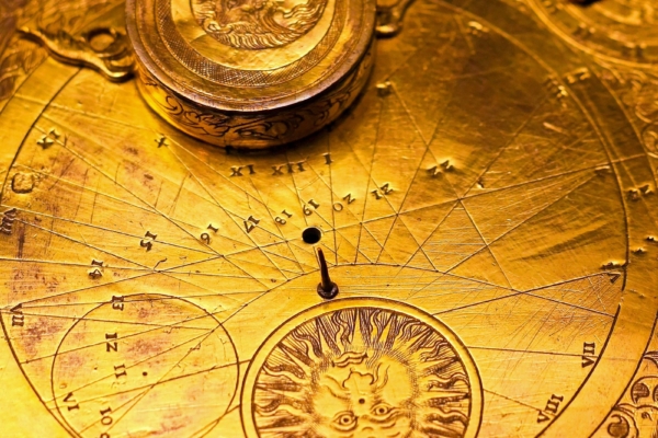Rahamaagia: iidne kalender edukateks rahaga seotud tehinguteks