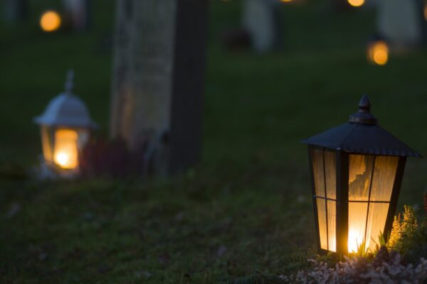 Kui inimene sureb: esiisade põlised uskumused suremise ja teise ilma kohta