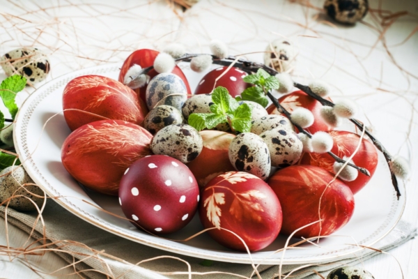 Käes on kevadpühad: värvi mune, too tuppa kevadlilli ja järgi vanarahva traditsioone
