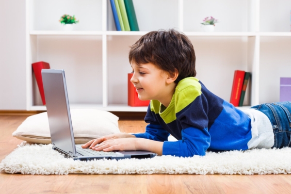 5 lihtsat soovitust lapsevanemale turvalise interneti päeva puhul