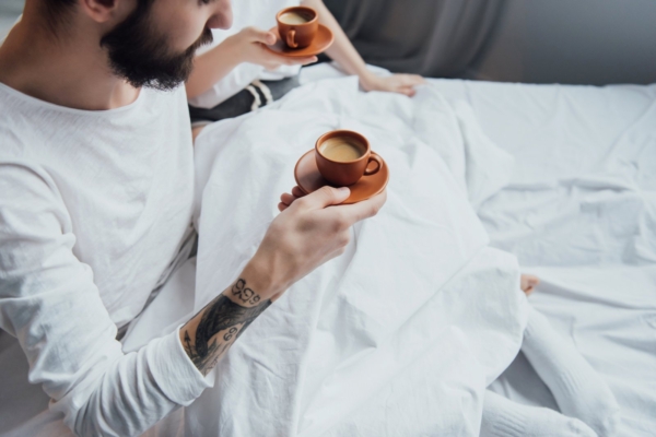 Kofeiin ja uni: kuidas mõjutab kohvi joomine uinumist?