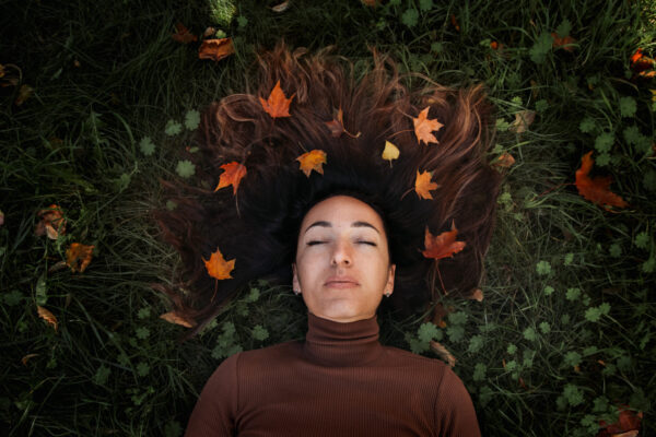 4 lihtsat viisi, kuidas lõpetada ülemõtlemine ja leida hingerahu