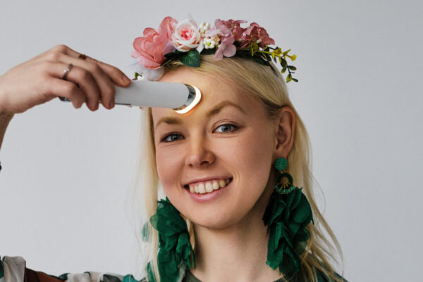 Valgusravi erinevad lainepikkused näohoolduses – mida need tegelikult teevad